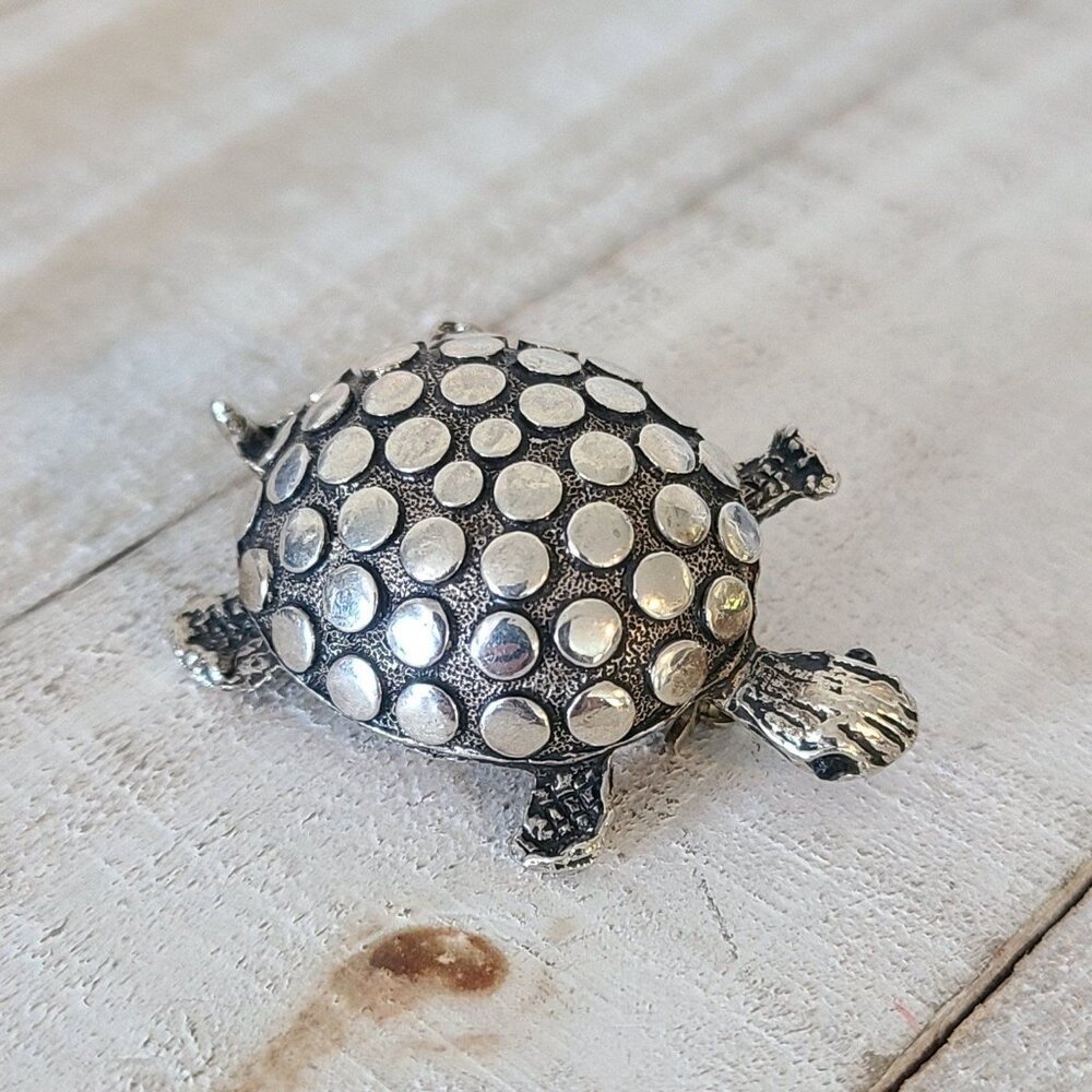 Turtle Brooch Pin Silver Tone